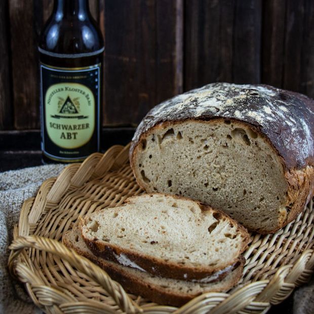 Schwarzbier Brot